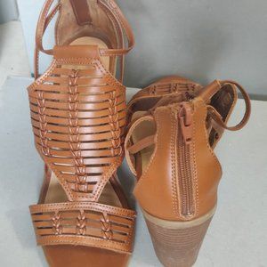 Caramel sandals